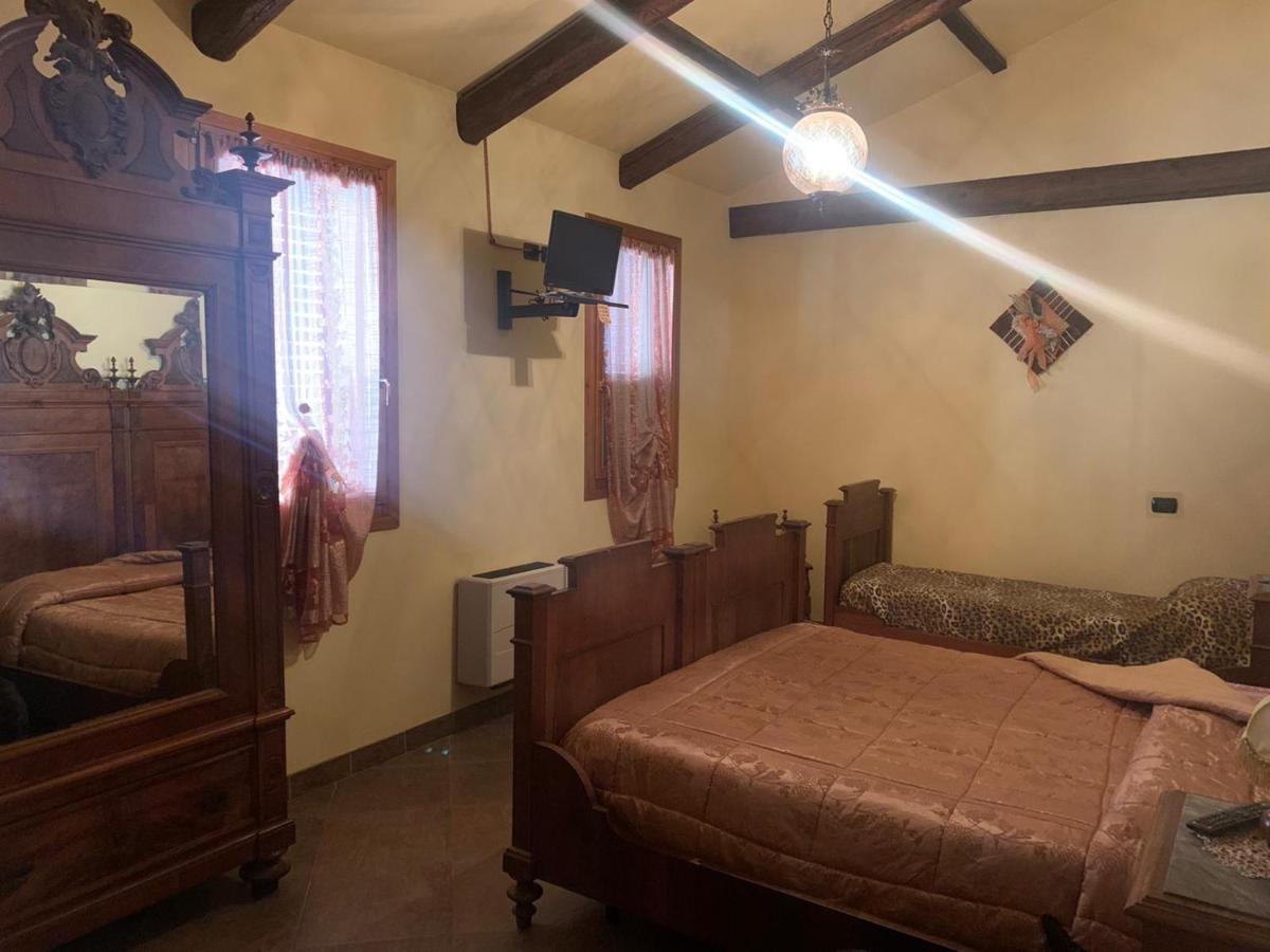 B&B Dal Fiocinino Комаккьо Экстерьер фото