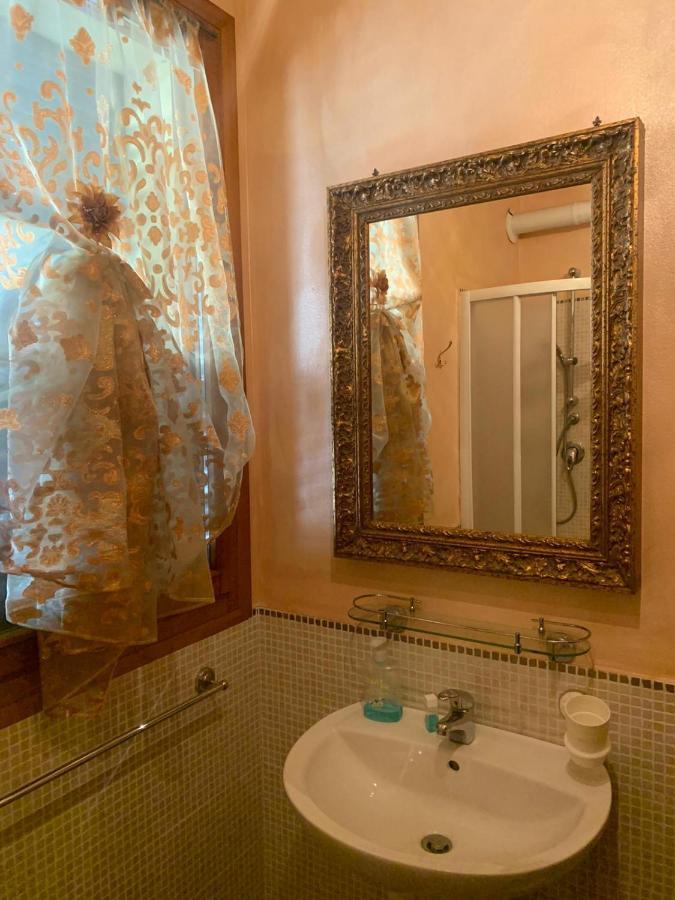 B&B Dal Fiocinino Комаккьо Экстерьер фото