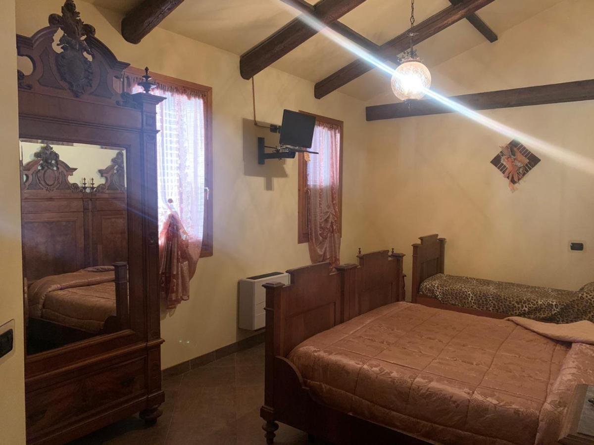 B&B Dal Fiocinino Комаккьо Экстерьер фото